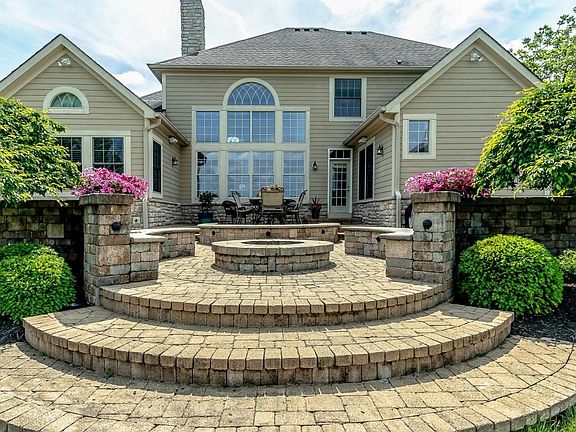 5th image of 5389 Medallion Dr W