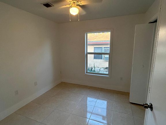 4th image of 1509 NW 2nd Ave #3
