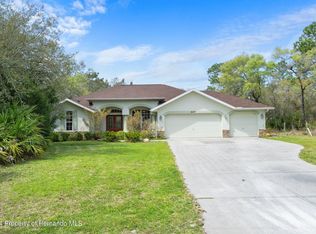 18147 Parakeet Rd, Brooksville, FL 34614