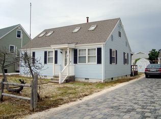 7 Sea Gull Ave, Brant Beach, NJ 08008