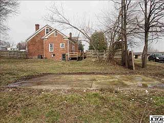 2nd image of 216 W Tanner St