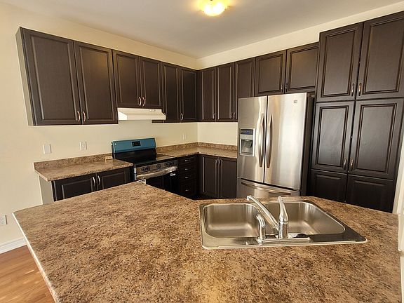 3rd image of 11 Jazzberry Rd #51