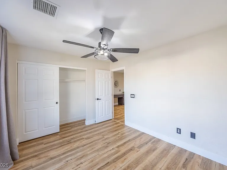 8217 Cabin Springs Ave — Photo 30