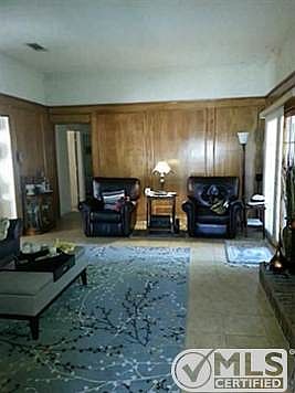 5th image of 1206 Monterrey Dr