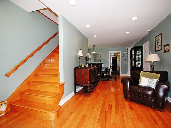 3rd image of 8545 259th St