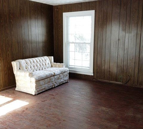 5th image of 615 West Green Street