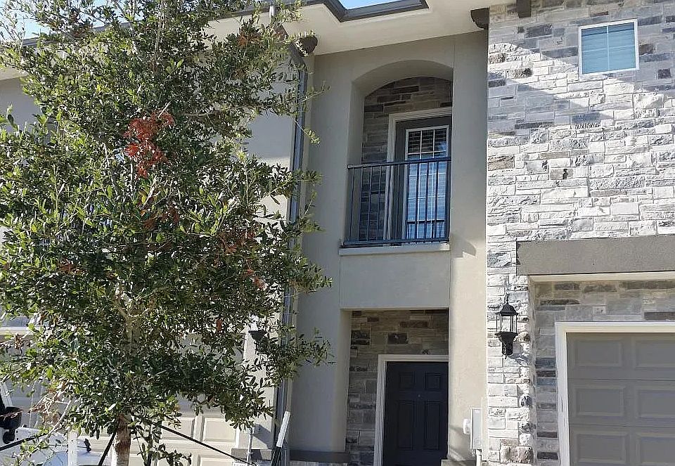 1st image of 3426 Summerway Dr