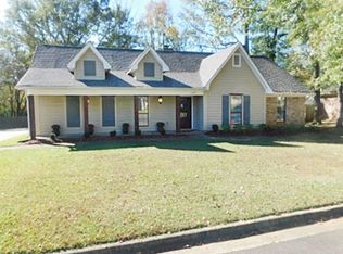 109 Casa Grande Dr, Clinton, MS 39056