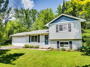 6204 Oak St, North Branch, MN 55056