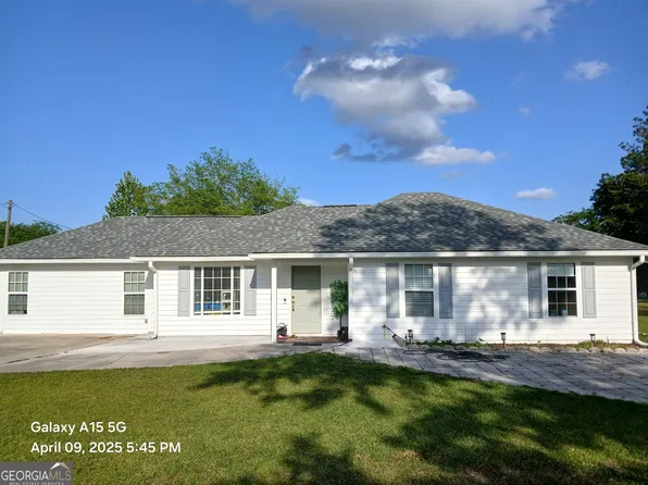 14 Dove Ln, Homeland, GA 31537