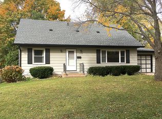 4702 Steinhauer Trl, Madison, WI 53716