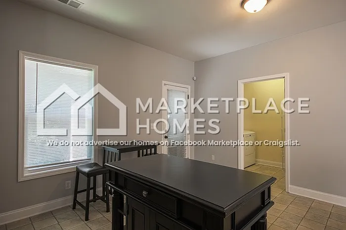 35 Greenbrook Ct — Photo 10
