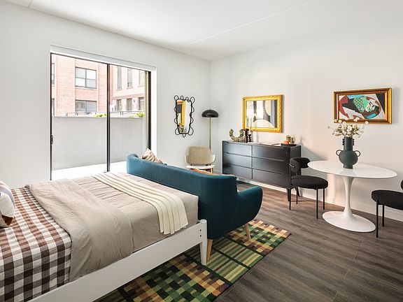 3rd image of 788 Willoughby Ave #601