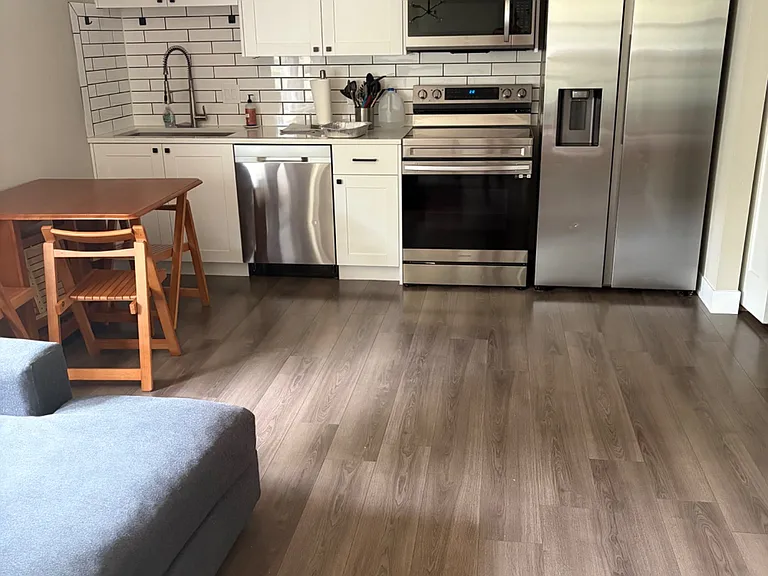 1611 Wood Ave #B — Photo 6