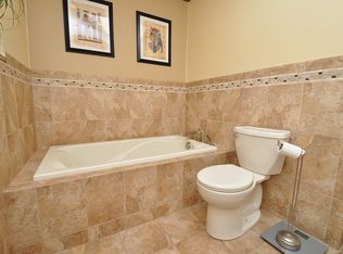 203 Jon St, Old Bridge, NJ
