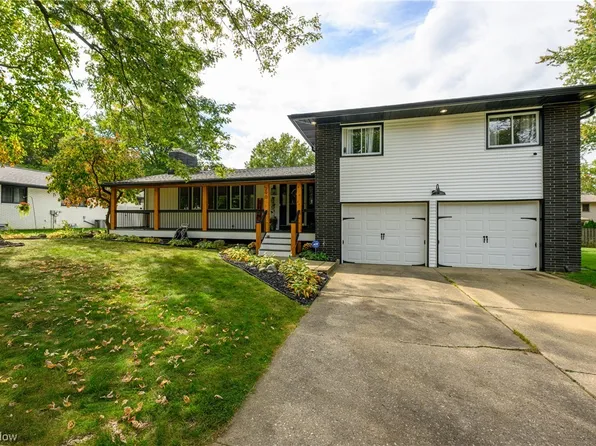 290 Tanglewood Trl, Wadsworth, OH 44281