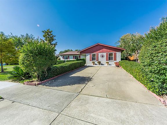3rd image of 4022 Fairbanks Ct