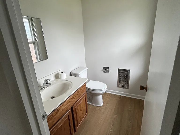 110 Dominion Rd — Photo 16