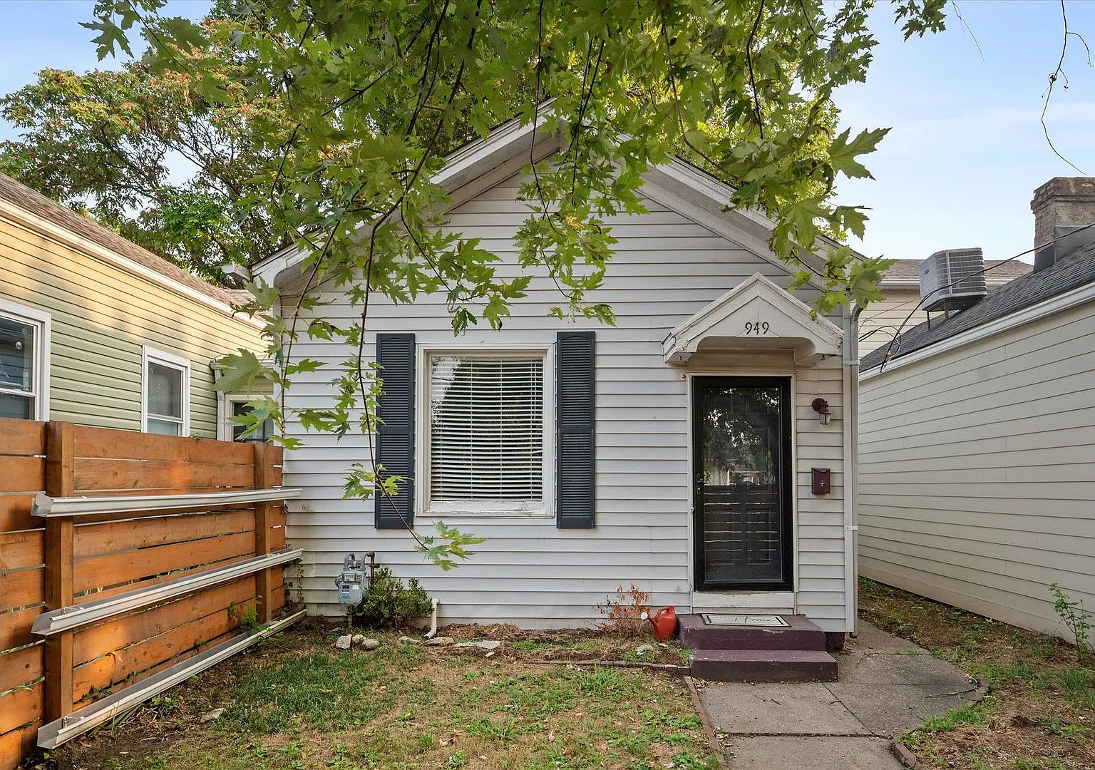 2 Bed 2 Bath Home — Photo 2