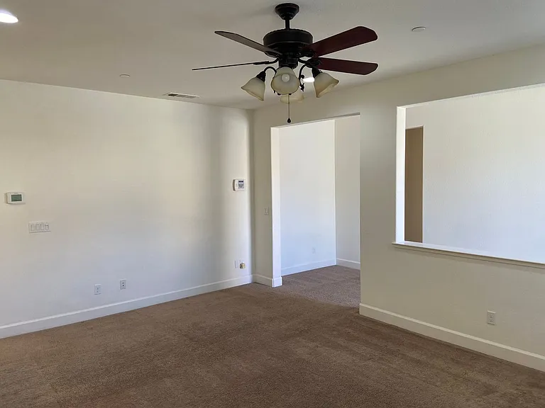 907 Blossom Rock Ln — Photo 6