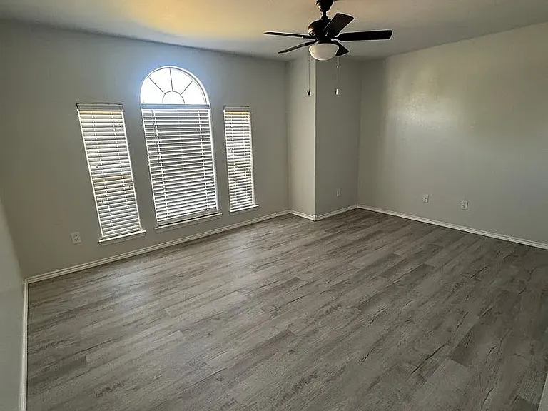 9304 Primrose Ave — Photo 9
