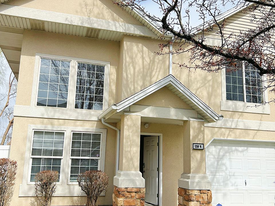 1st image of 1258 W 1295th St S