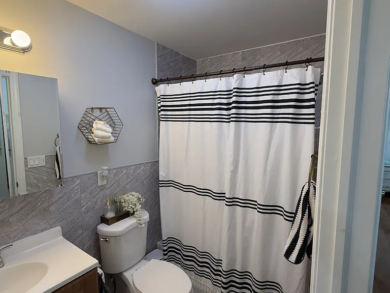 499 S 18th St #1 — Photo 7