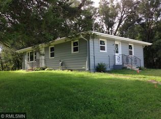 6696 E 250th St, Elko New Market, MN 55020