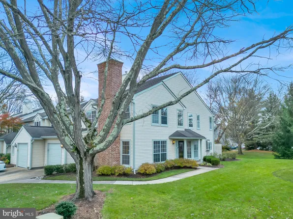 7 Dorset Ct, Princeton, NJ 08540