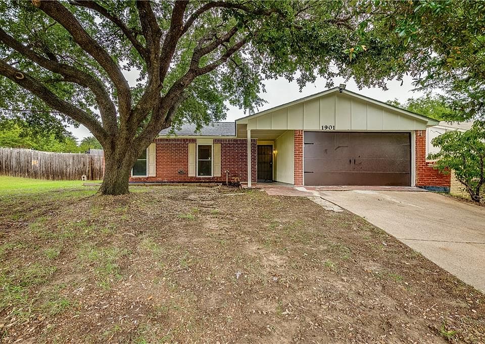 1st image of 1901 Lyric Cir