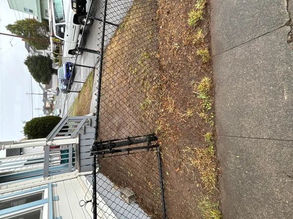 1814 A St, Eureka, CA 95501