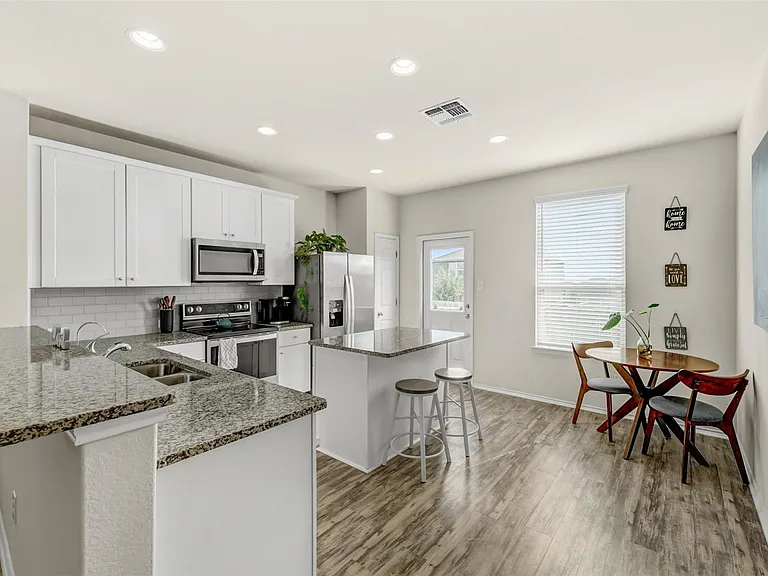 213 Ibis Falls Loop — Photo 11