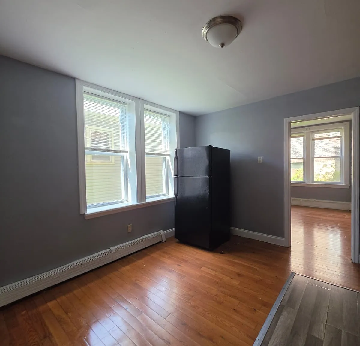 777 Avenue E — Photo 3