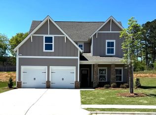 421 Avondale Ln, Pell City, AL 35128