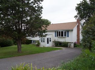 20 Stonecastle Rd, New Milford, CT 06776