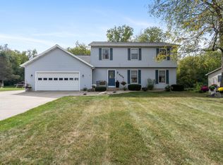 6276 Burning Tree St, Jackson, MI 49201