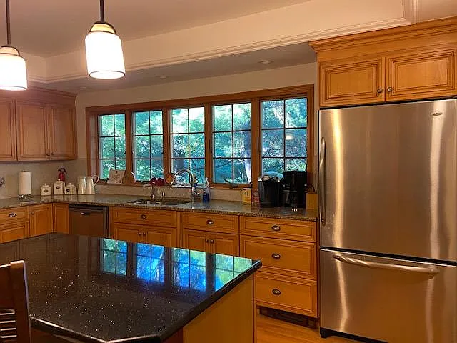 39 Ingleside Rd — Photo 2