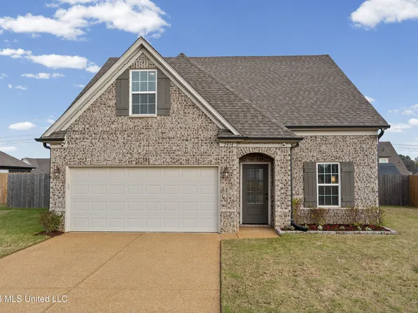2454 Johnny Ray Dr, Southaven, MS 38672