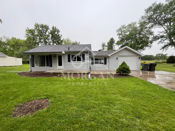 417 E 55th St, Anderson, IN 46013
