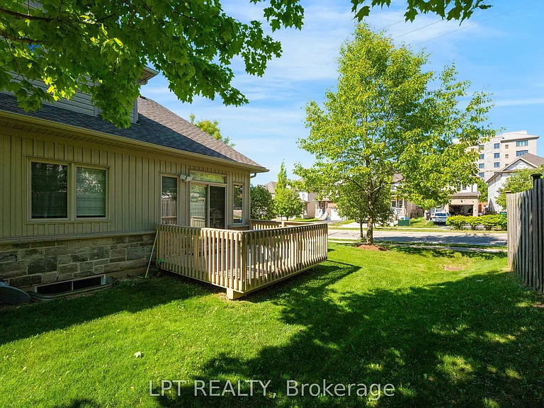 795 Laurelwood Dr #13 — Photo 12