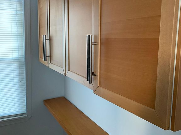 5th image of 36 Armstrong Ave Floor 1
