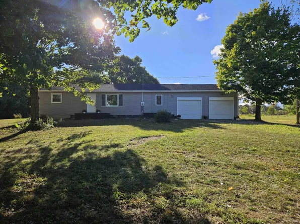 1342 Seneca Hwy, Clayton, MI 49235