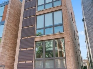 722 N Ada St #3, Chicago, IL 60642