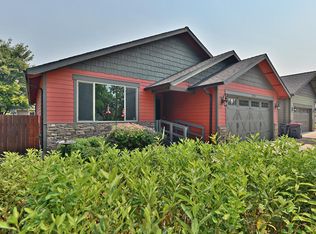 2758 Cummings Ln, Medford, OR 97501