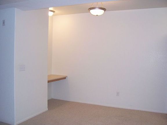 Formal Dining Area w/ Desk Area too
