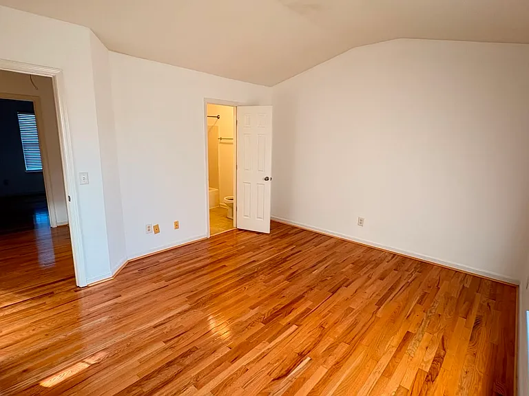 1040 Charlie Daniels Pkwy #196 — Photo 4