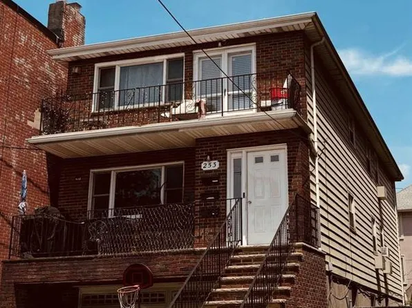 253 Cliff St, Cliffside Park, NJ 07010