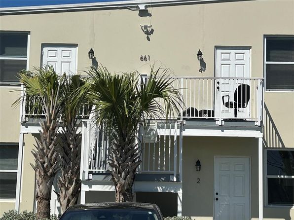 661 NW 21st Ter Unit 1