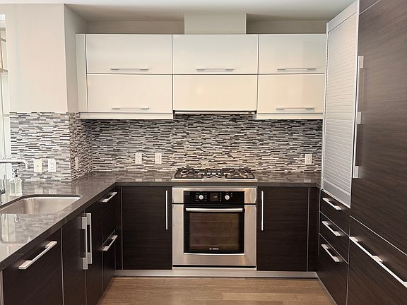 5th image of 480 Mission Bay Blvd N Unit 202