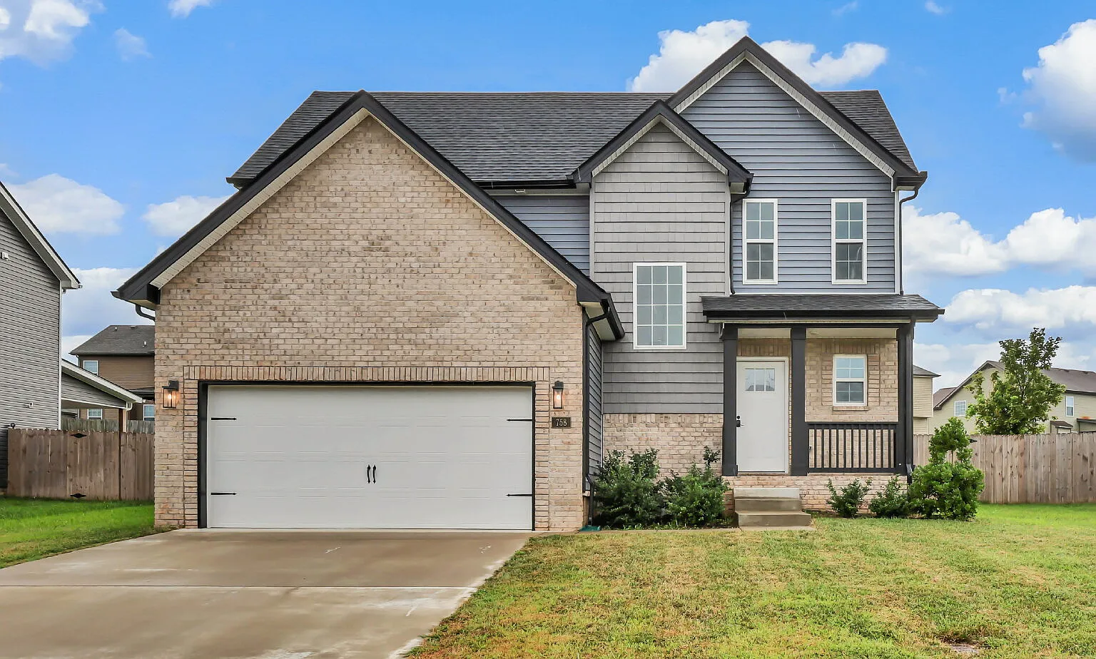 3 bed, 2.5 bath, 1409 sqft, $1,950 — Photo 2